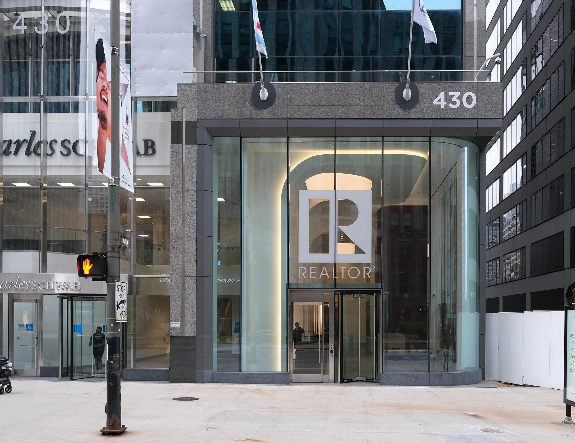 430 N Michigan Ave — Innovation Glass · High Performance Glass